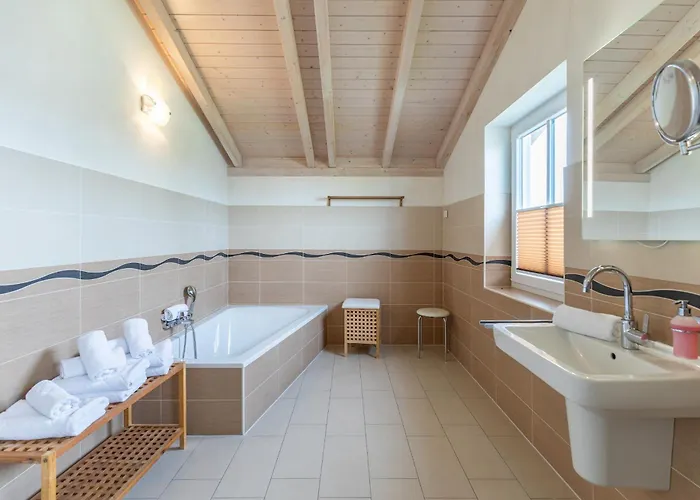 別荘 Silbermoewe *